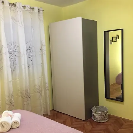 Premuda Casa de Férias *